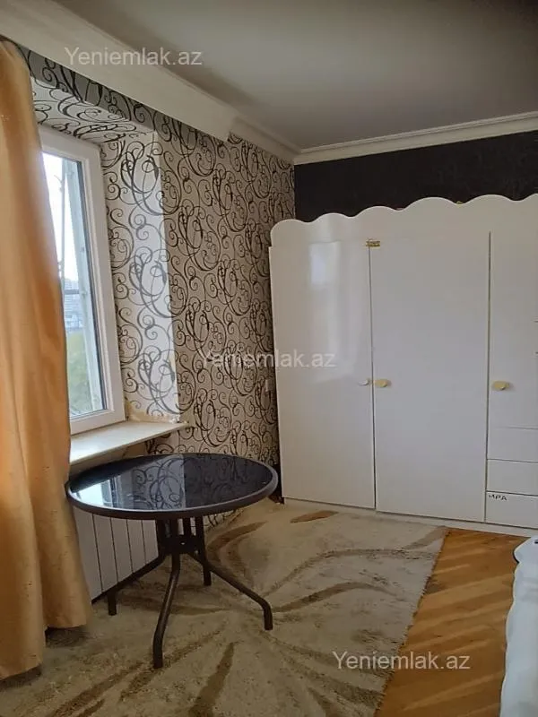 Satılır 2 otaqlı köhnə tikili 50 m²
