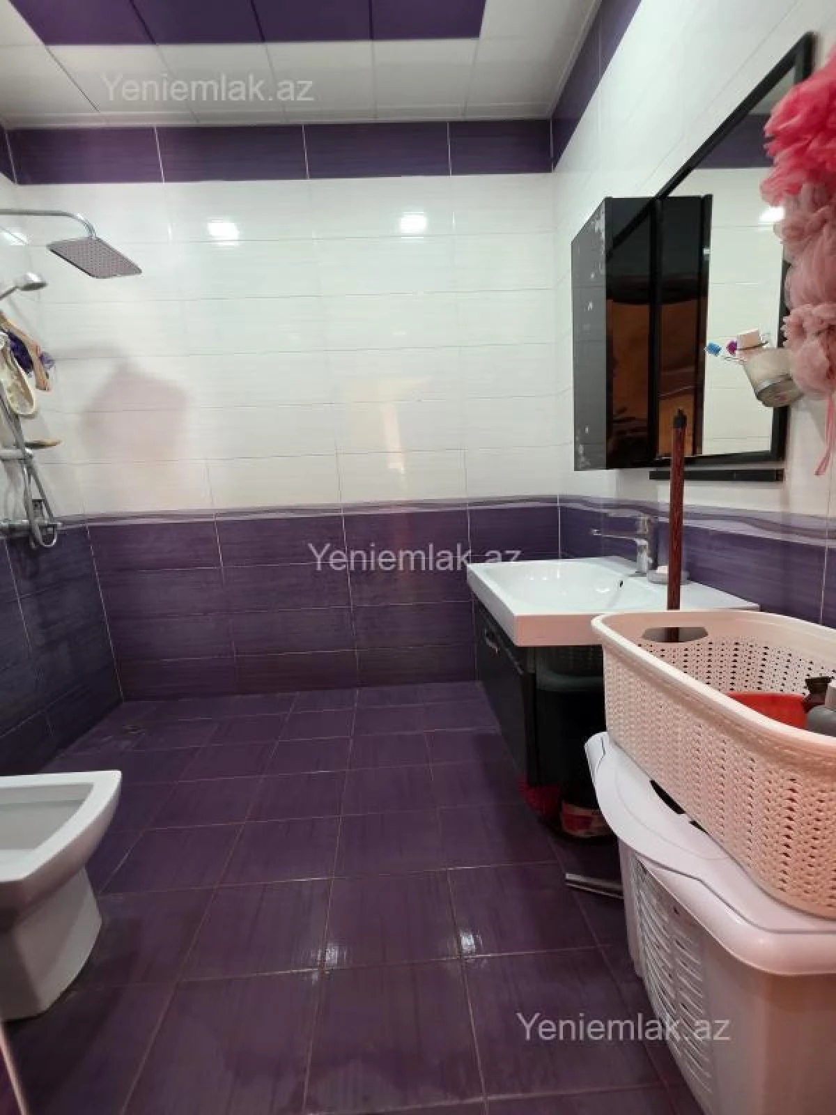 Satılır 5 otaqlı həyət evi 180 m²