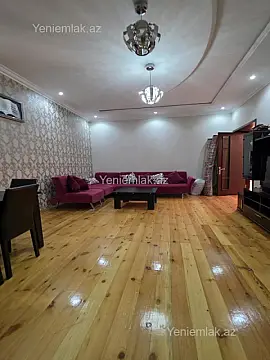 Satılır 5 otaqlı həyət evi 180 m²