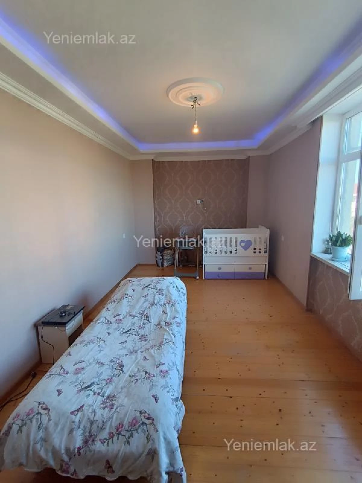 Satılır 1 otaqlı köhnə tikili 41 m²