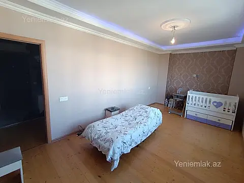Satılır 1 otaqlı köhnə tikili 41 m²