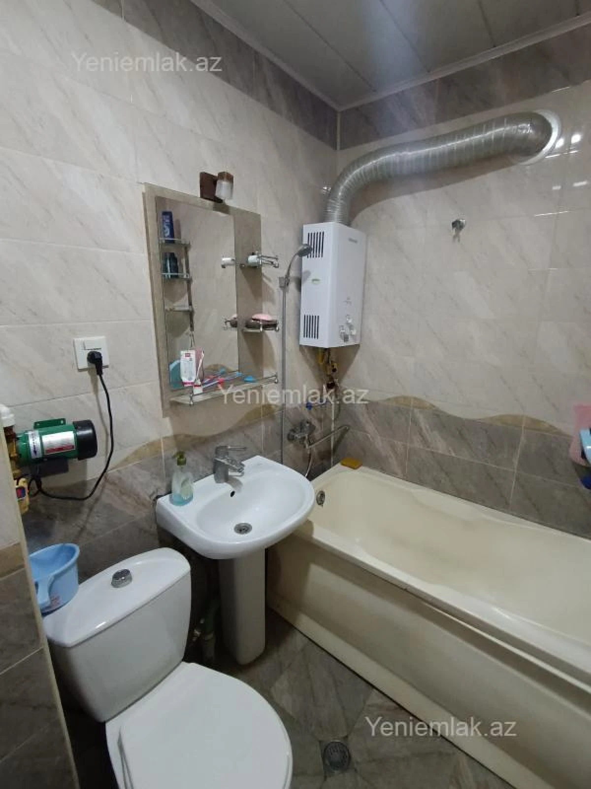 Satılır 1 otaqlı köhnə tikili 41 m²