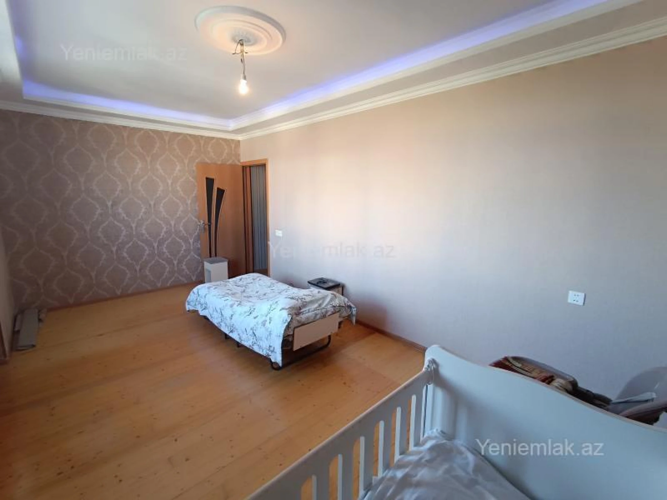 Satılır 1 otaqlı köhnə tikili 41 m²