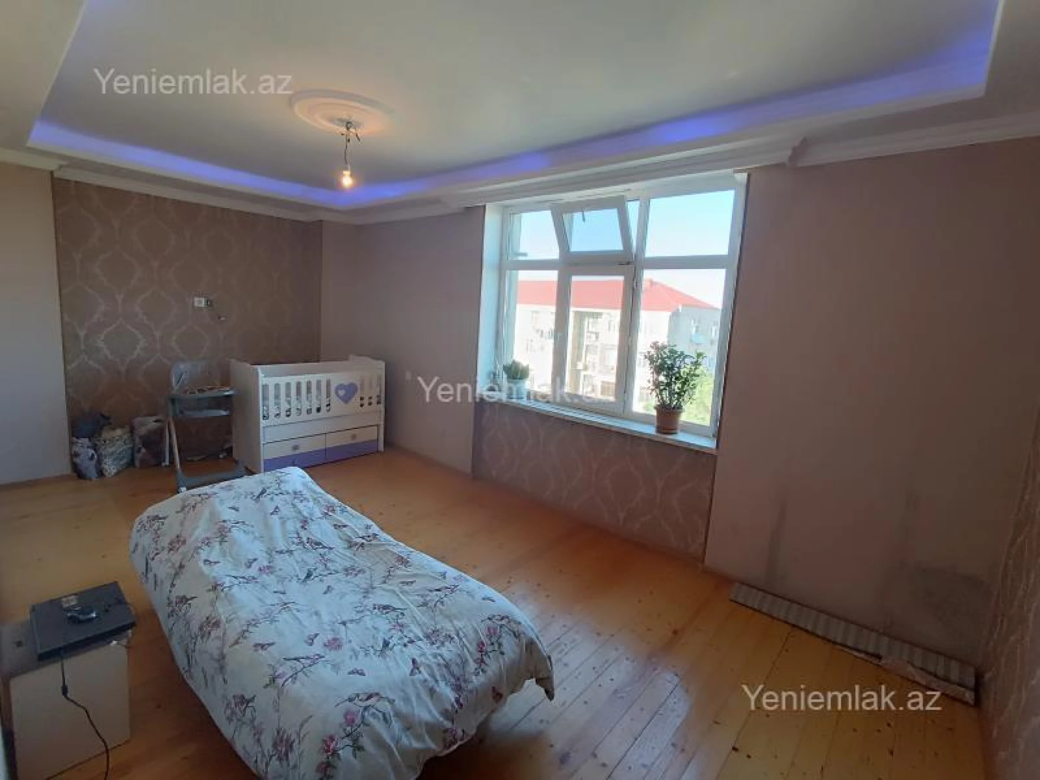 Satılır 1 otaqlı köhnə tikili 41 m²