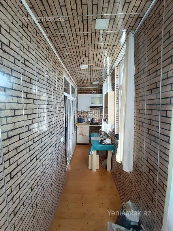 Satılır 1 otaqlı köhnə tikili 41 m²