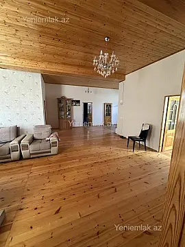Satılır 7 otaqlı həyət evi 280 m²