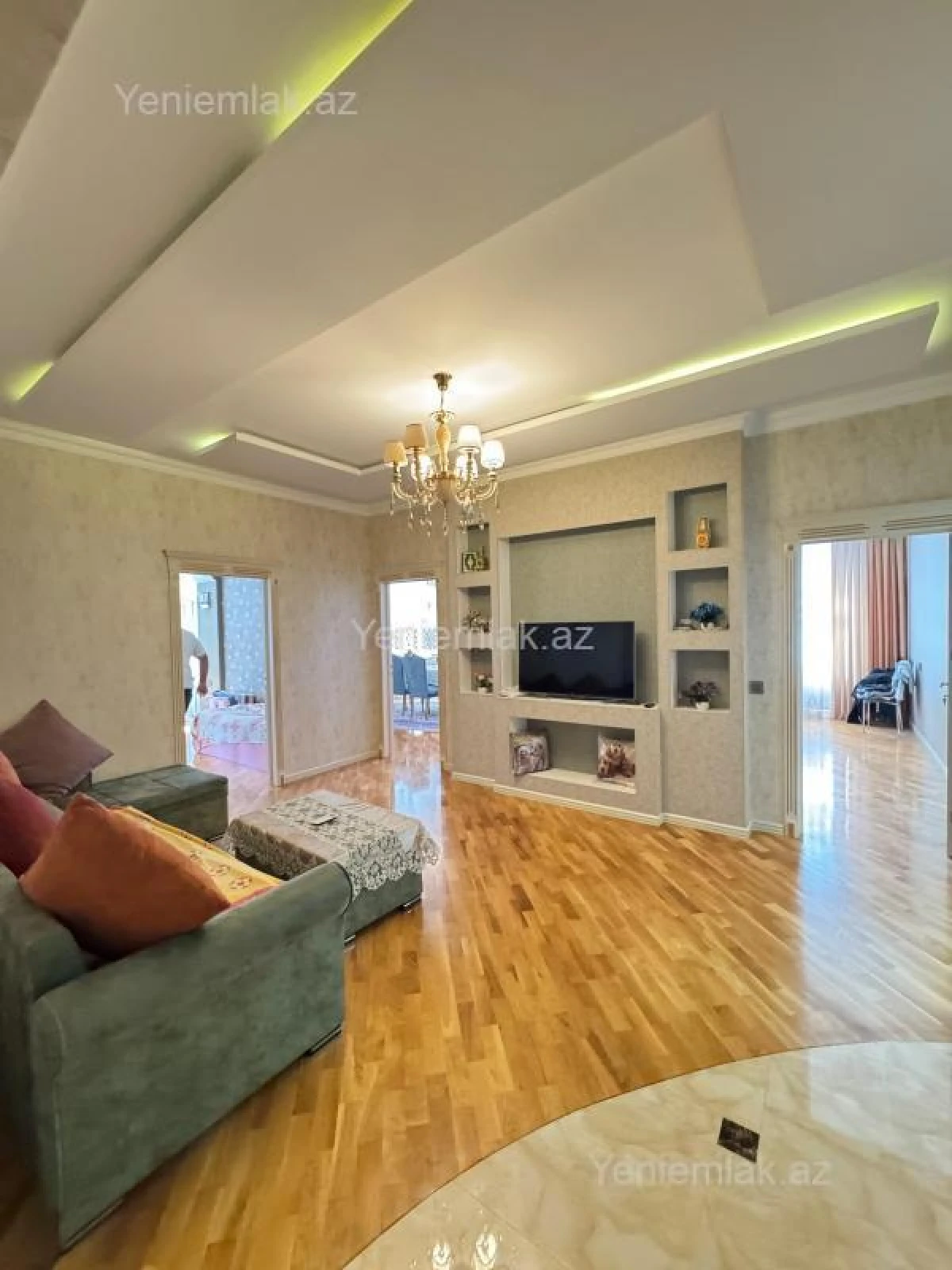 Satılır 3 otaqlı yeni tikili 123 m²