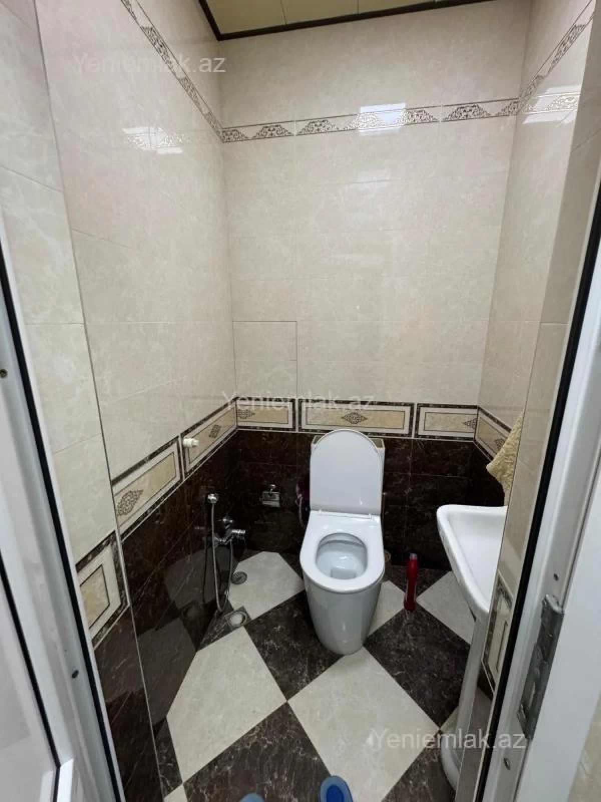 Satılır 3 otaqlı yeni tikili 123 m²