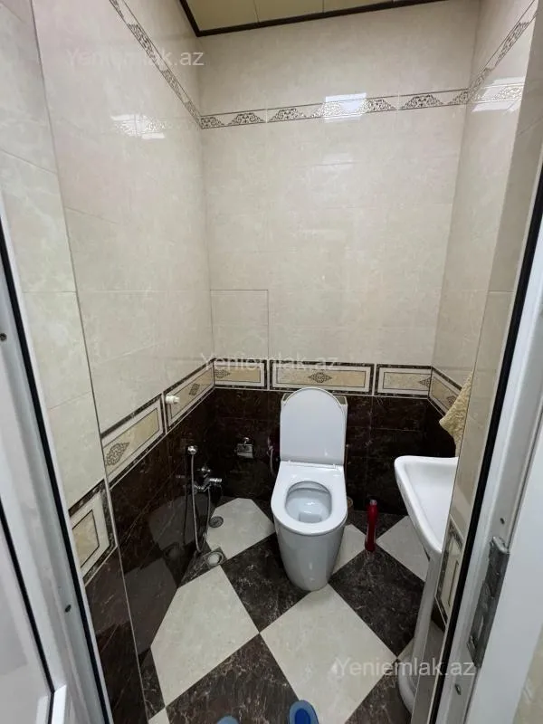 Satılır 3 otaqlı yeni tikili 123 m²