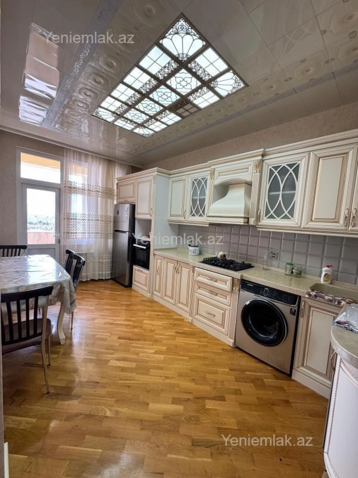 Satılır 3 otaqlı yeni tikili 123 m²