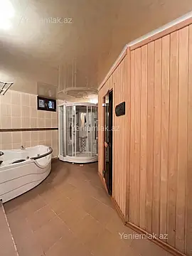 Satılır 9 otaqlı həyət evi 380 m²