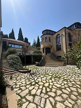 Satılır 9 otaqlı həyət evi 380 m² — Bakı, Sabunçu 9 otaq 380.00 m²