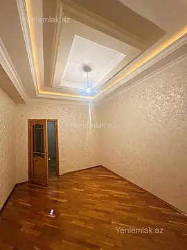 Satılır 4 otaqlı yeni tikili 180 m²