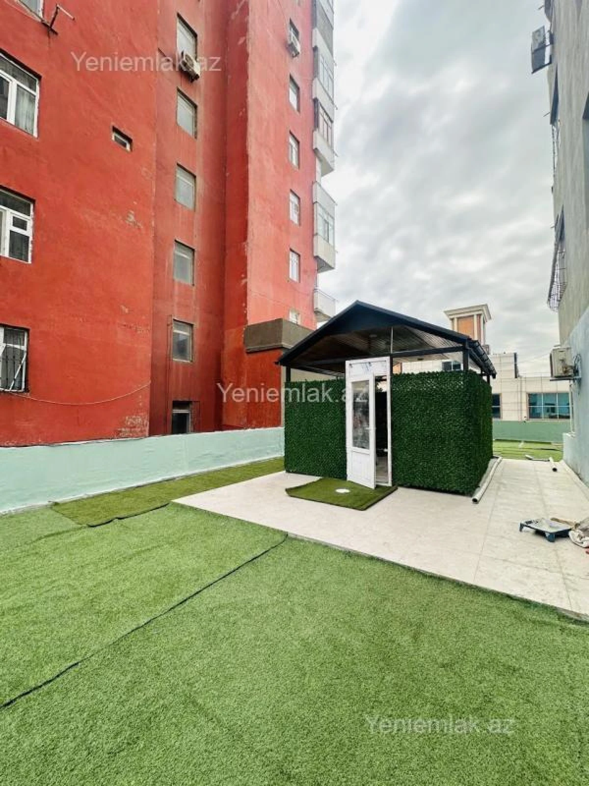 Satılır 4 otaqlı yeni tikili 180 m²