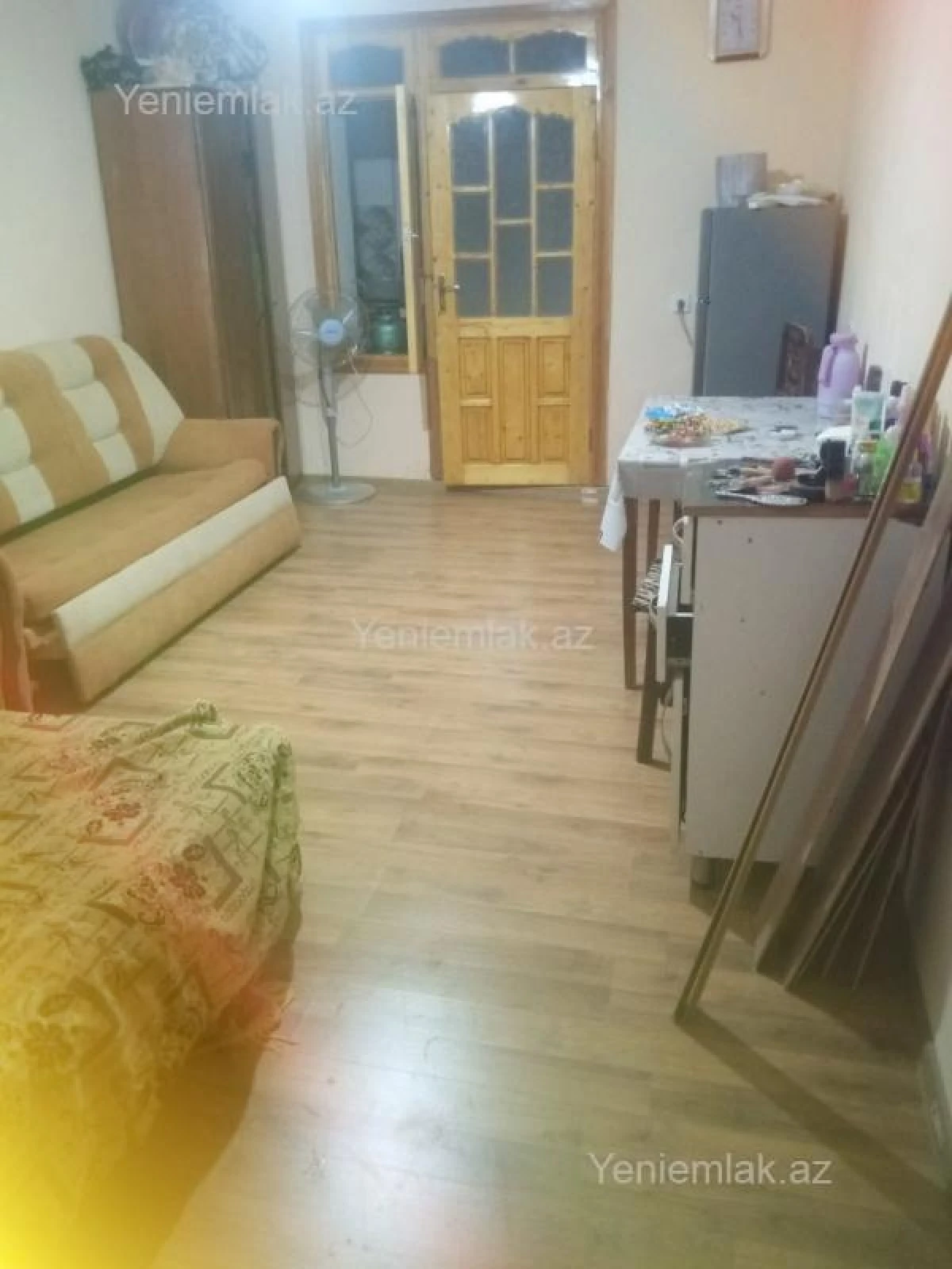 Satılır 1 otaqlı köhnə tikili 19 m²