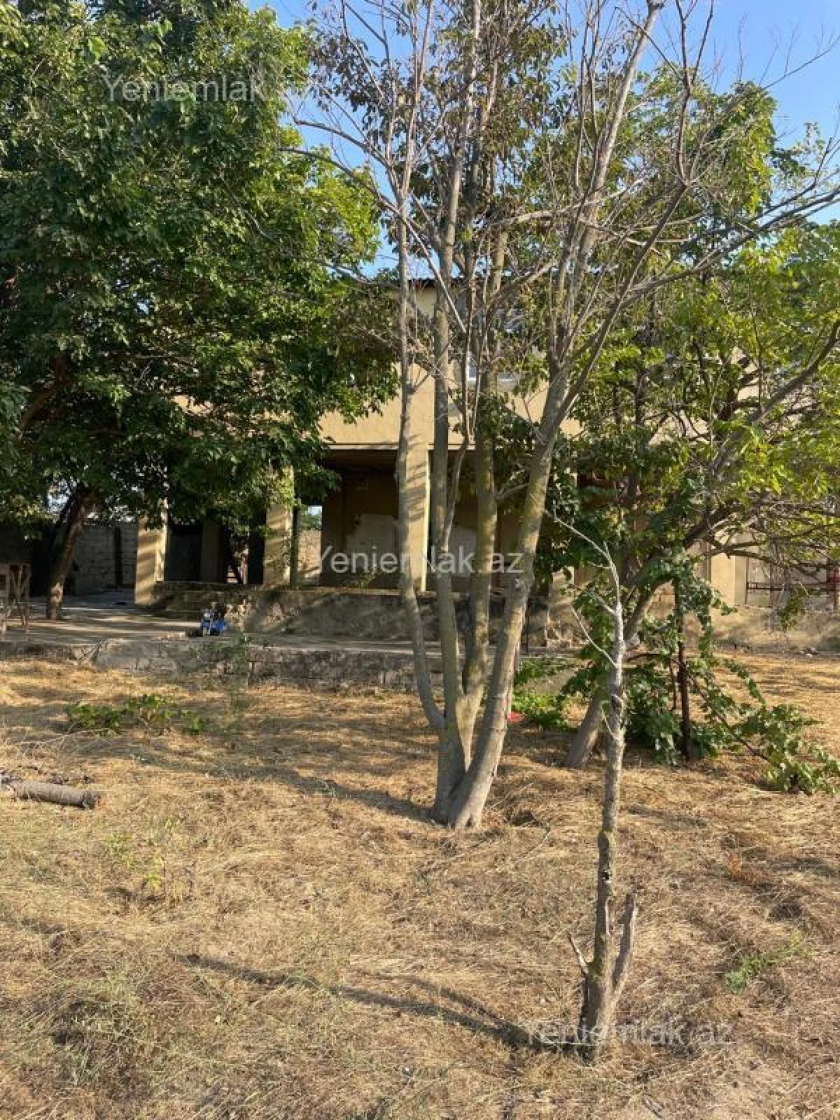 Satılır 5 otaqlı həyət evi 160 m²