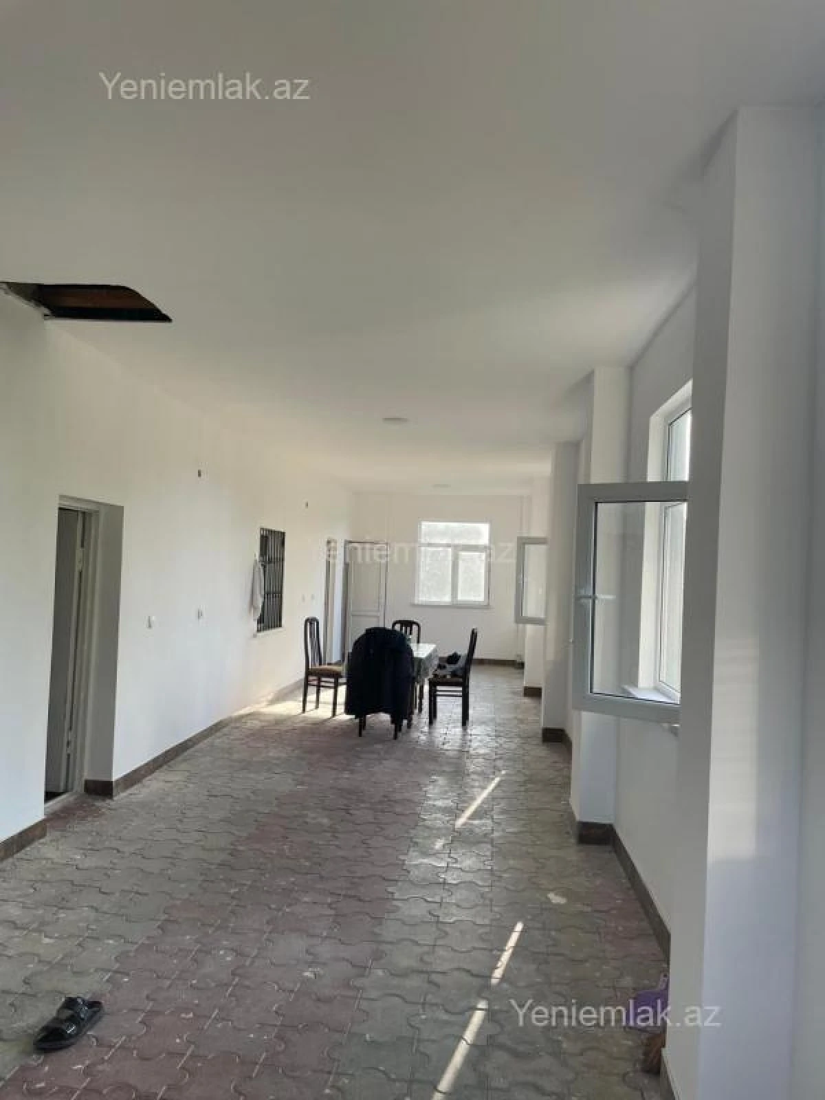 Satılır 5 otaqlı həyət evi 160 m²