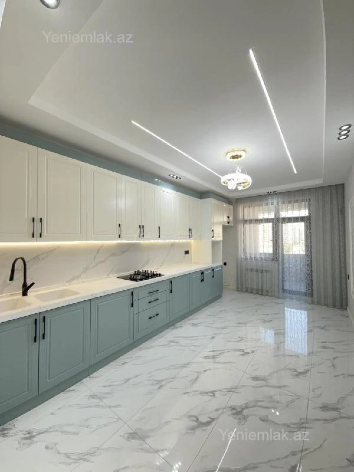 Satılır 3 otaqlı yeni tikili 141 m²