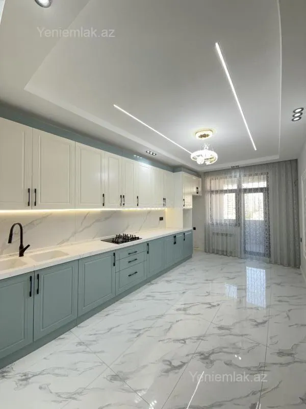 Satılır 3 otaqlı yeni tikili 141 m²