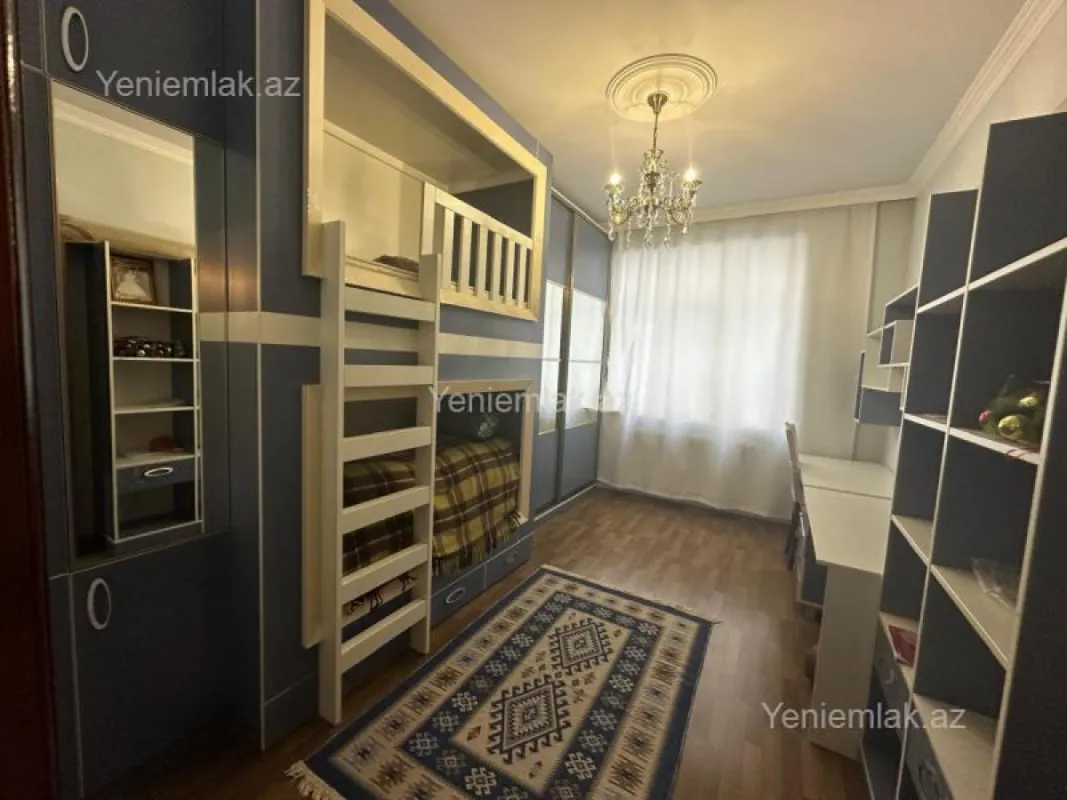 Satılır 3 otaqlı yeni tikili 114 m²