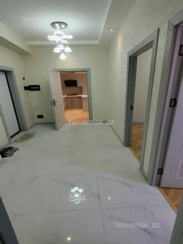 Satılır 3 otaqlı yeni tikili 86 m²