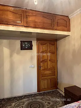 Satılır 3 otaqlı köhnə tikili 80 m²