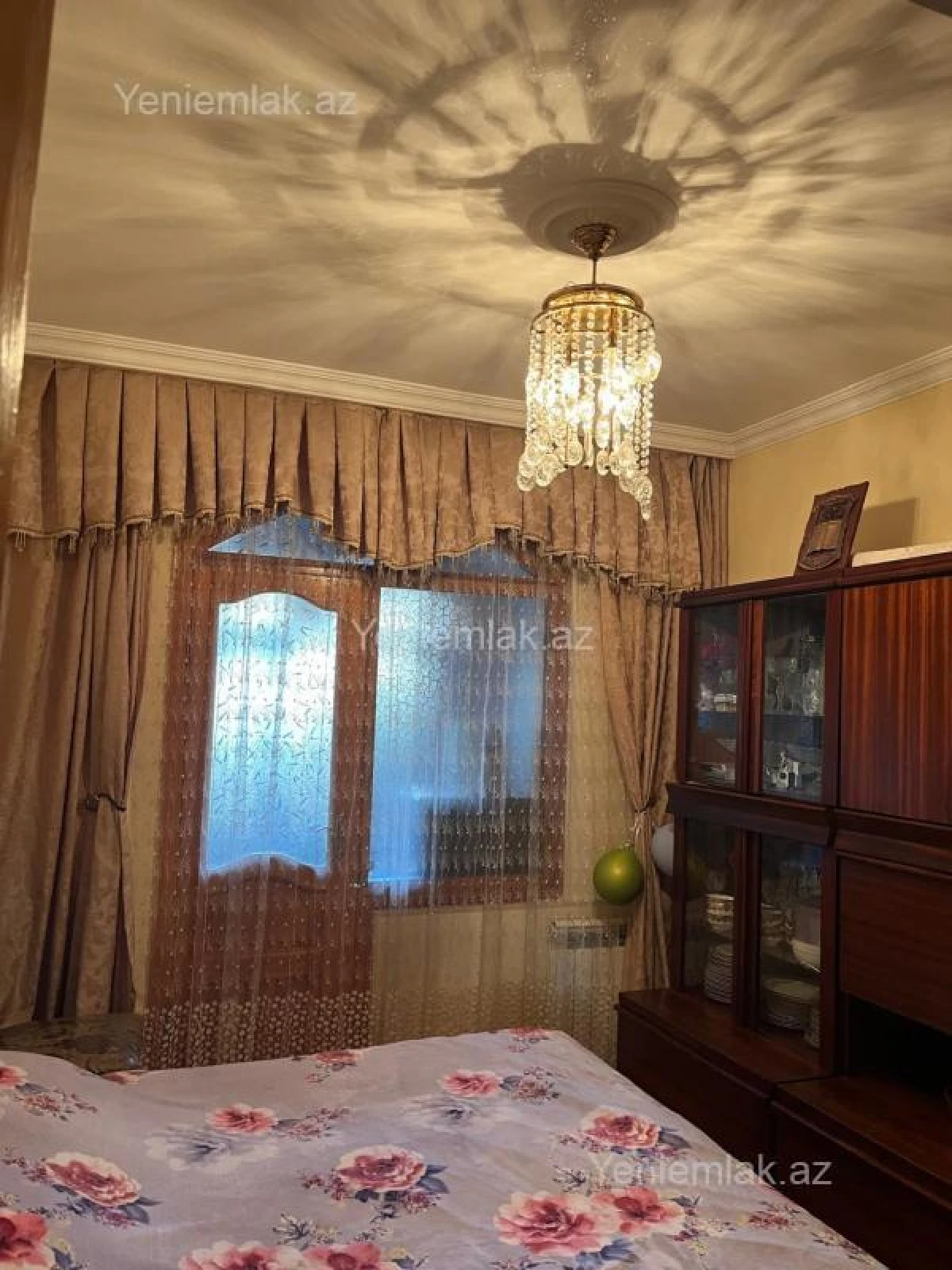 Satılır 3 otaqlı köhnə tikili 80 m²