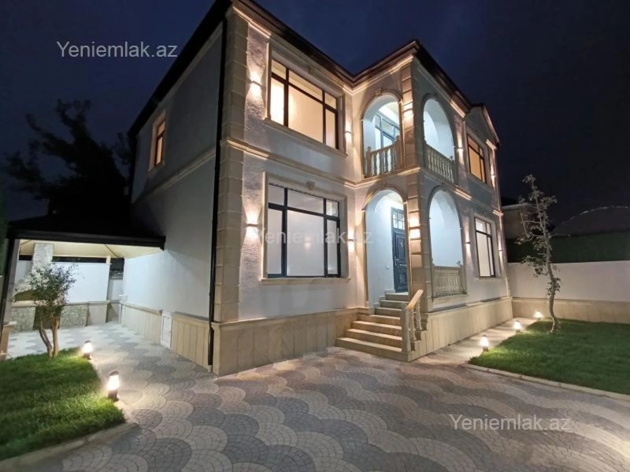 Satılır 6 otaqlı həyət evi 220 m²