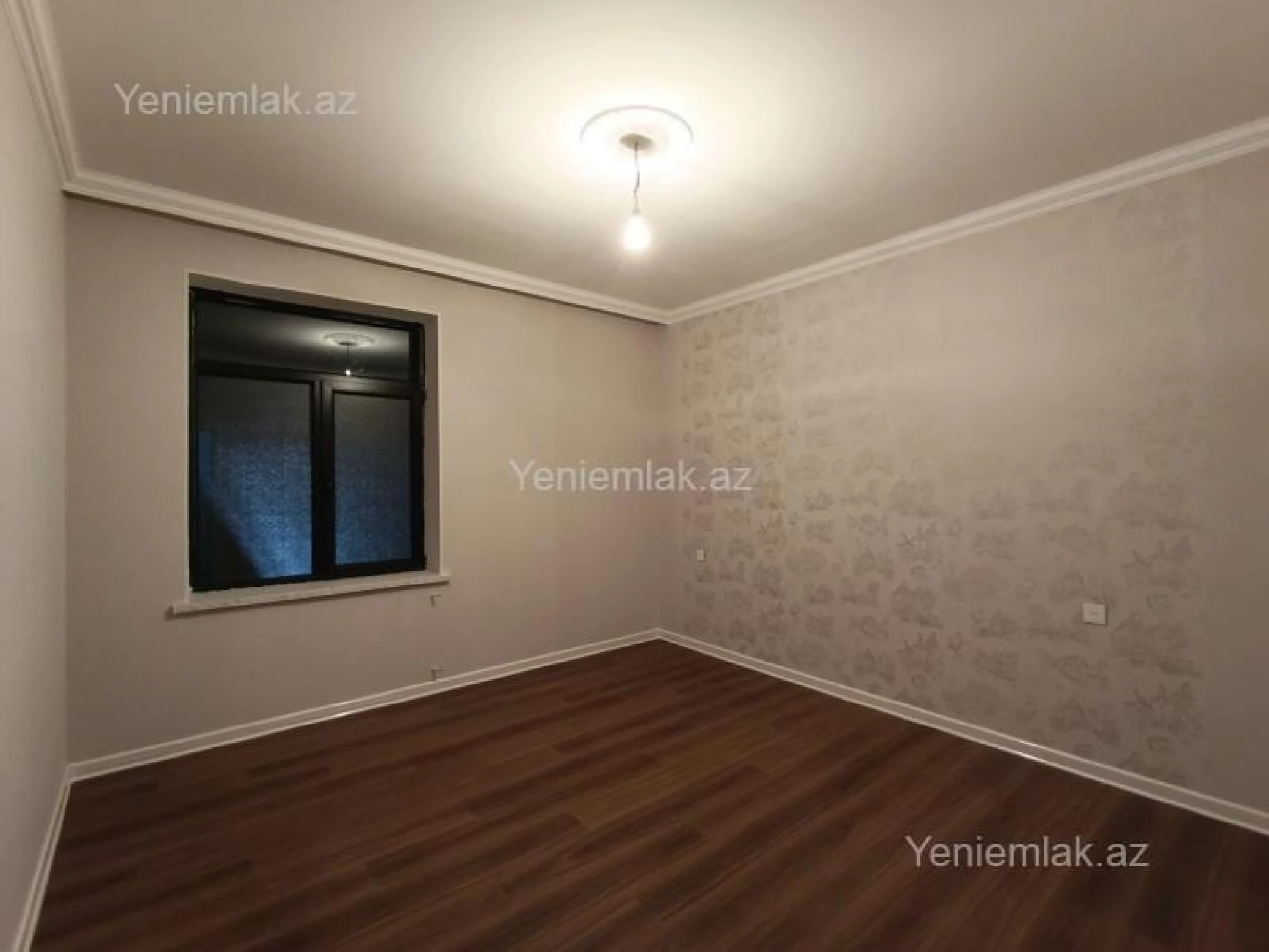 Satılır 6 otaqlı həyət evi 220 m²