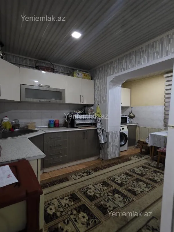 Satılır 5 otaqlı köhnə tikili 120 m²