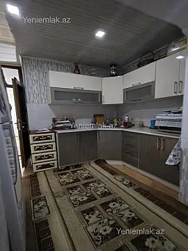 Satılır 5 otaqlı köhnə tikili 120 m²