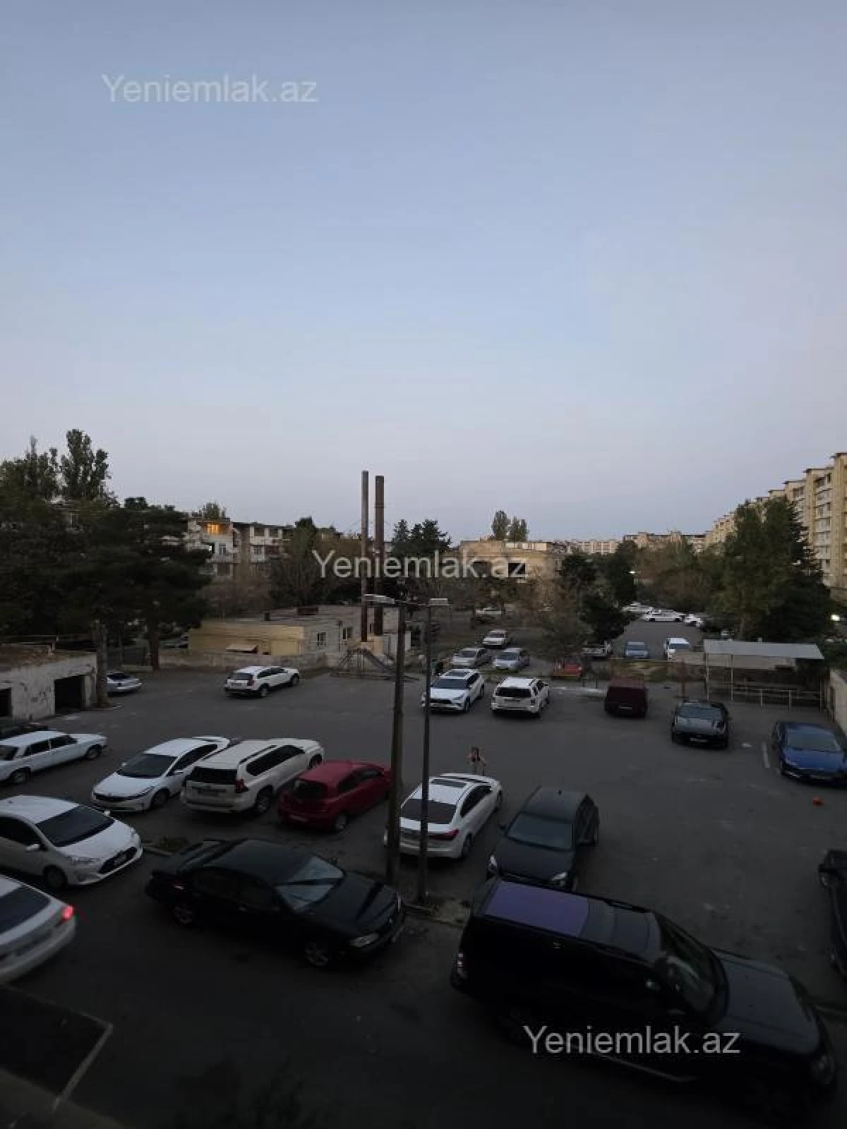 Satılır 5 otaqlı köhnə tikili 120 m²