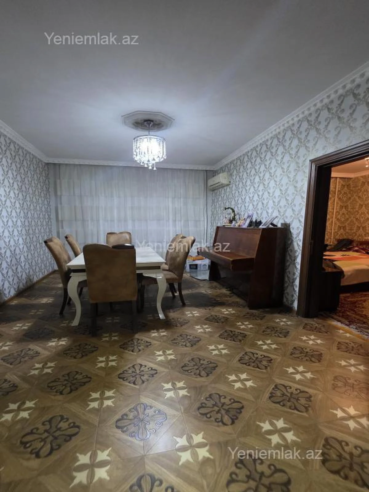 Satılır 5 otaqlı köhnə tikili 120 m²