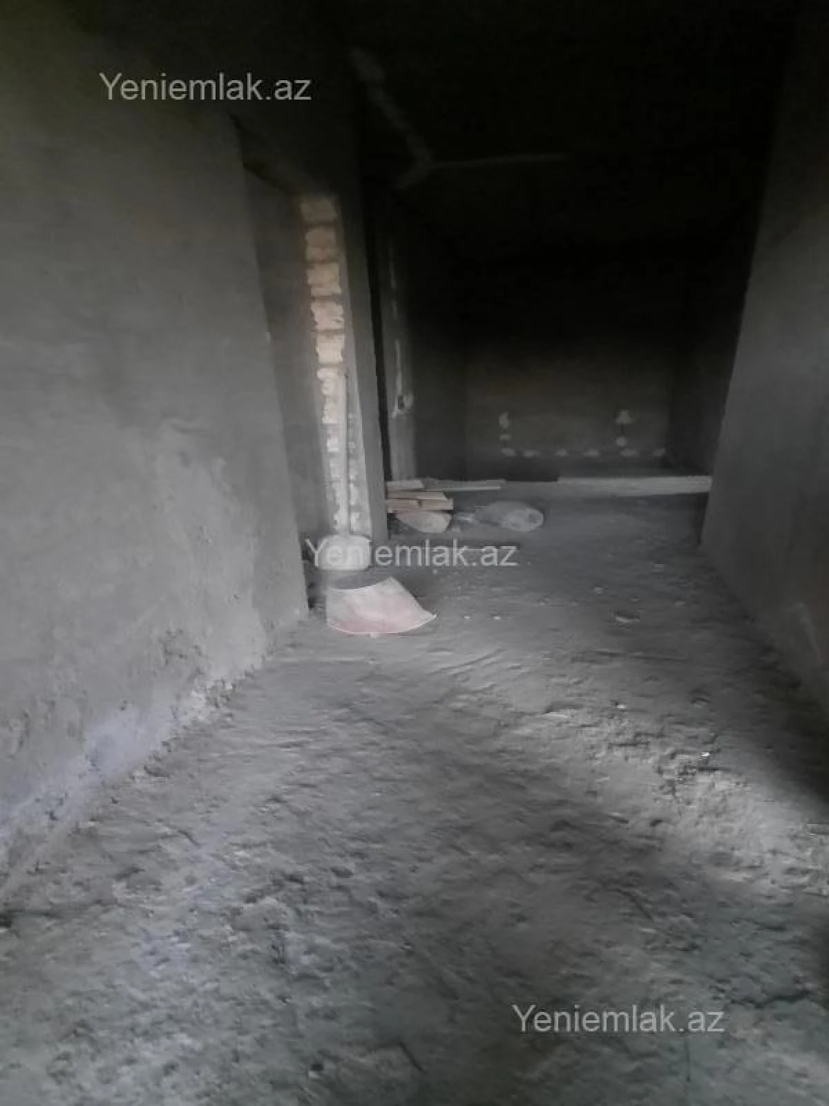 Satılır 7 otaqlı həyət evi 360 m²