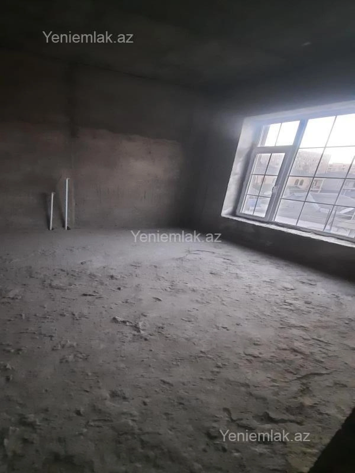 Satılır 7 otaqlı həyət evi 360 m²