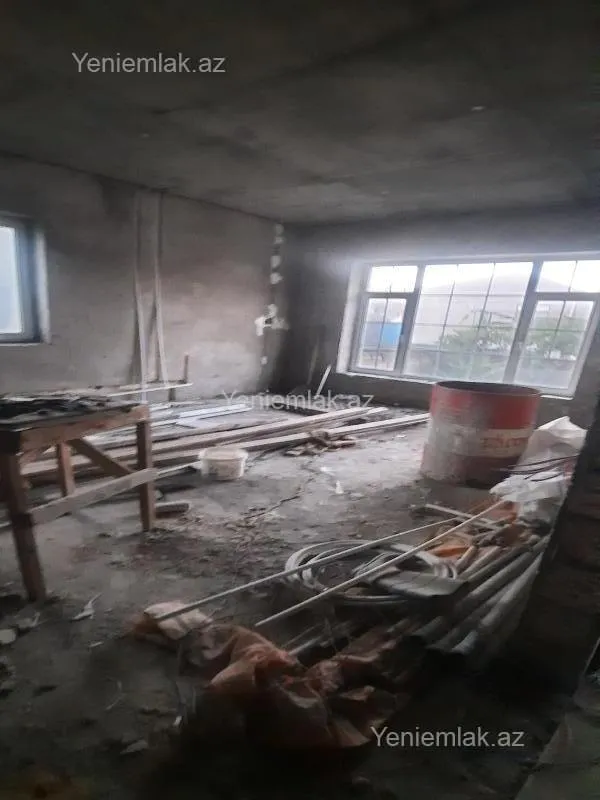 Satılır 7 otaqlı həyət evi 360 m²