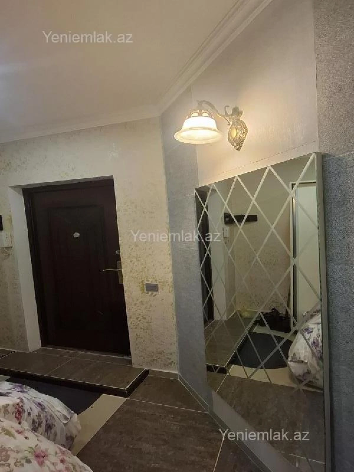 Satılır 3 otaqlı yeni tikili 110 m²