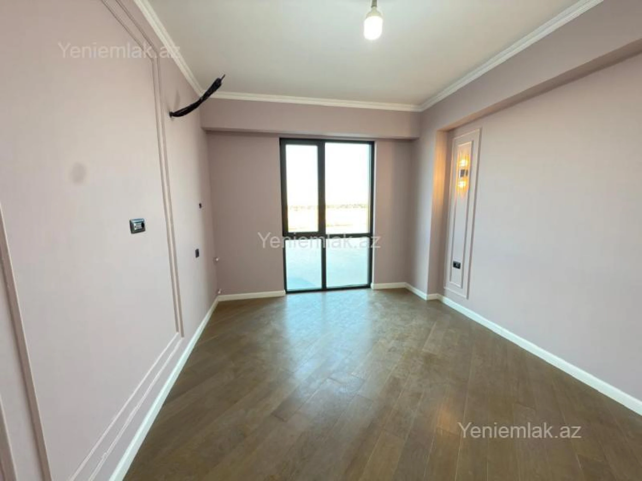 Satılır 3 otaqlı yeni tikili 83 m²