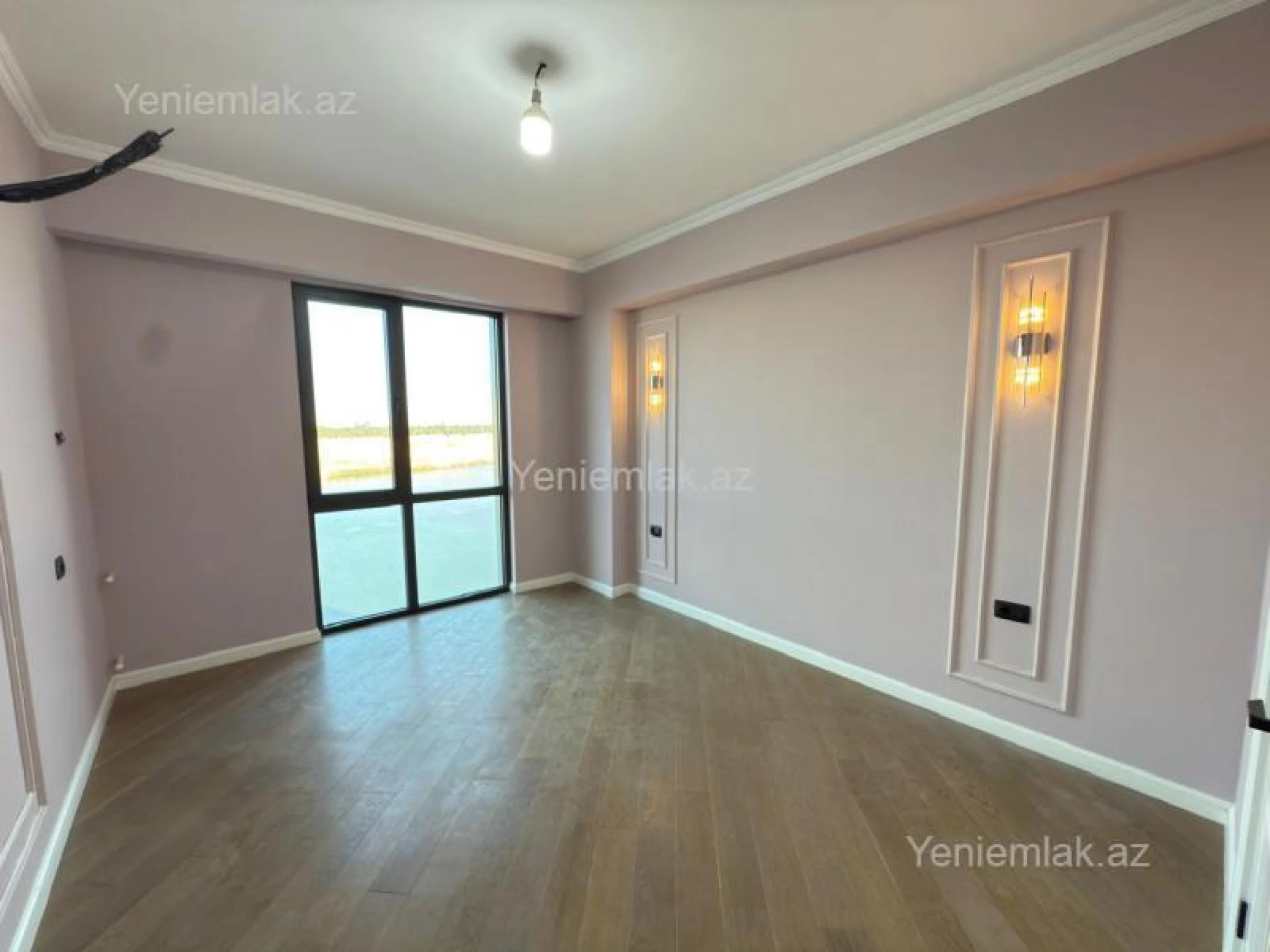 Satılır 3 otaqlı yeni tikili 83 m²