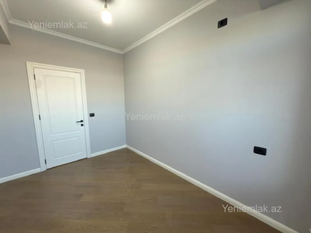 Satılır 3 otaqlı yeni tikili 83 m²