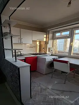 Satılır 2 otaqlı köhnə tikili 65 m²