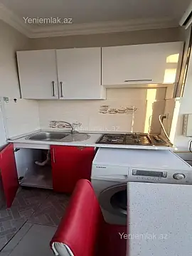 Satılır 2 otaqlı köhnə tikili 65 m²