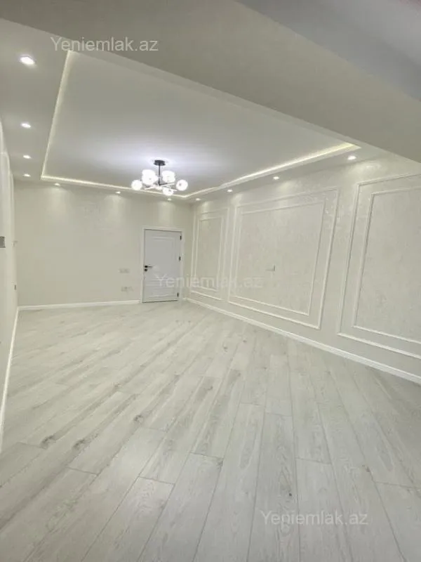 Satılır 3 otaqlı yeni tikili 140 m²