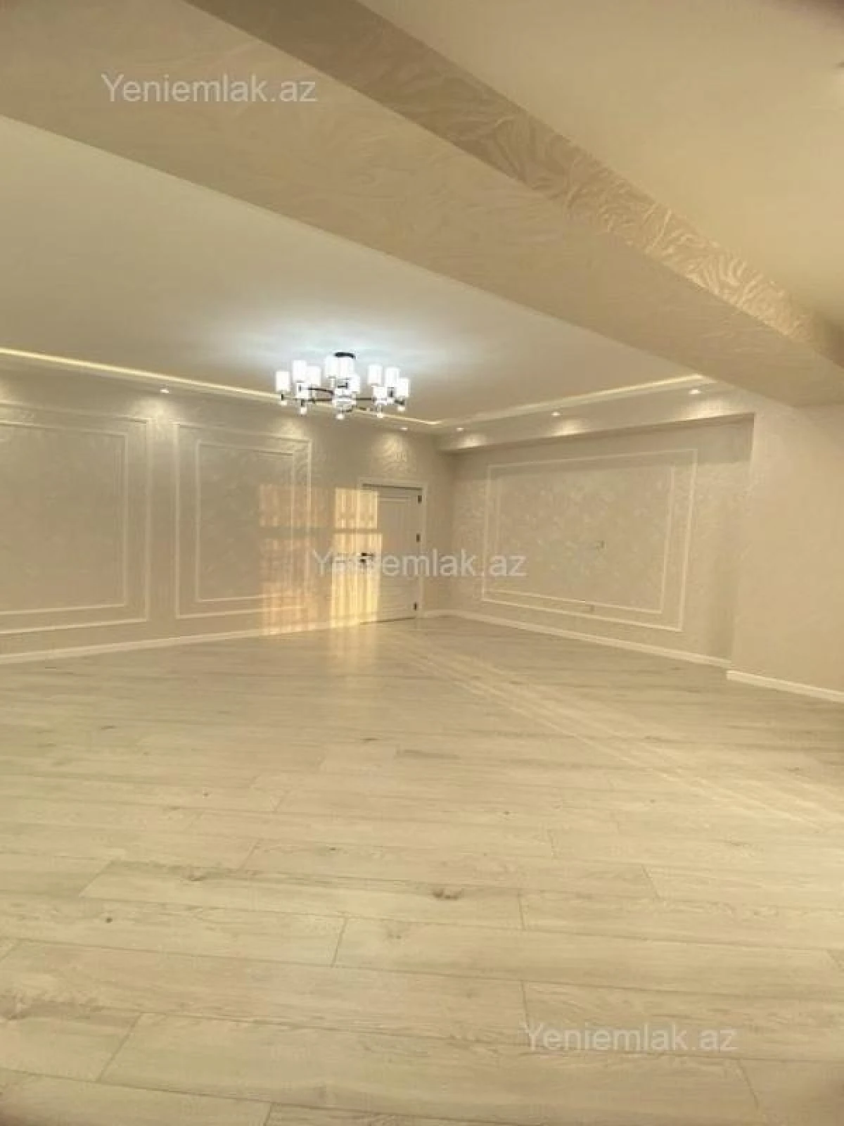 Satılır 3 otaqlı yeni tikili 140 m²