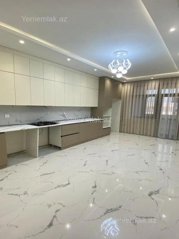 Satılır 3 otaqlı yeni tikili 140 m²