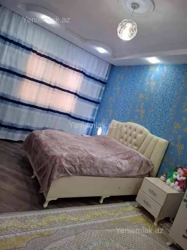 Satılır 4 otaqlı həyət evi 140 m²
