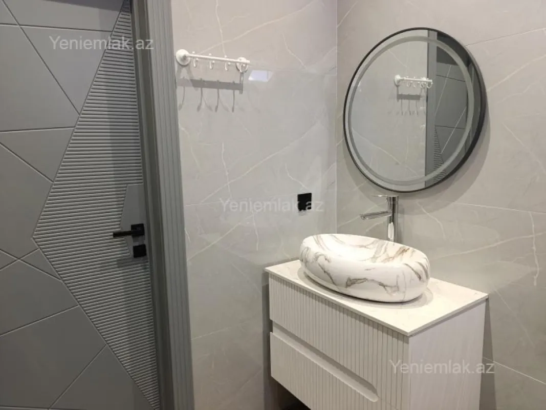 Satılır 4 otaqlı həyət evi 130 m²