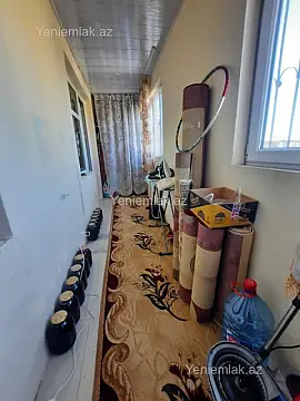 Satılır 4 otaqlı köhnə tikili 100 m²