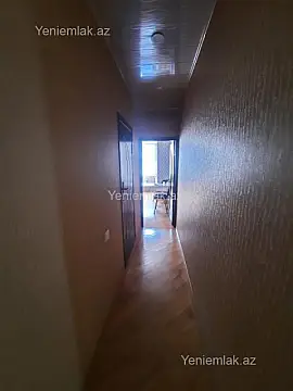 Satılır 4 otaqlı köhnə tikili 100 m²