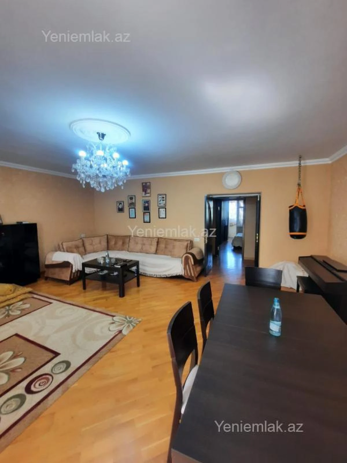 Satılır 4 otaqlı köhnə tikili 100 m²